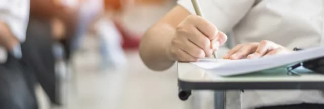 Jak zacząć wstęp do rozprawki? Kluczowe wskazówki i przykłady Jak zacząć wstęp do rozprawki? Kluczowe wskazówki i przykłady
