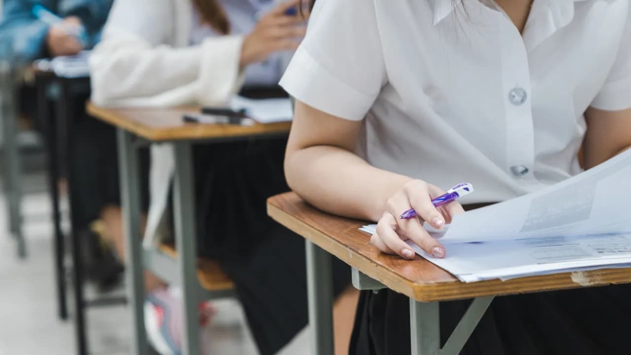 Ile punktów za rozprawkę na maturze? Poznaj kluczowe informacje Ile punktów za rozprawkę na maturze? Poznaj kluczowe informacje