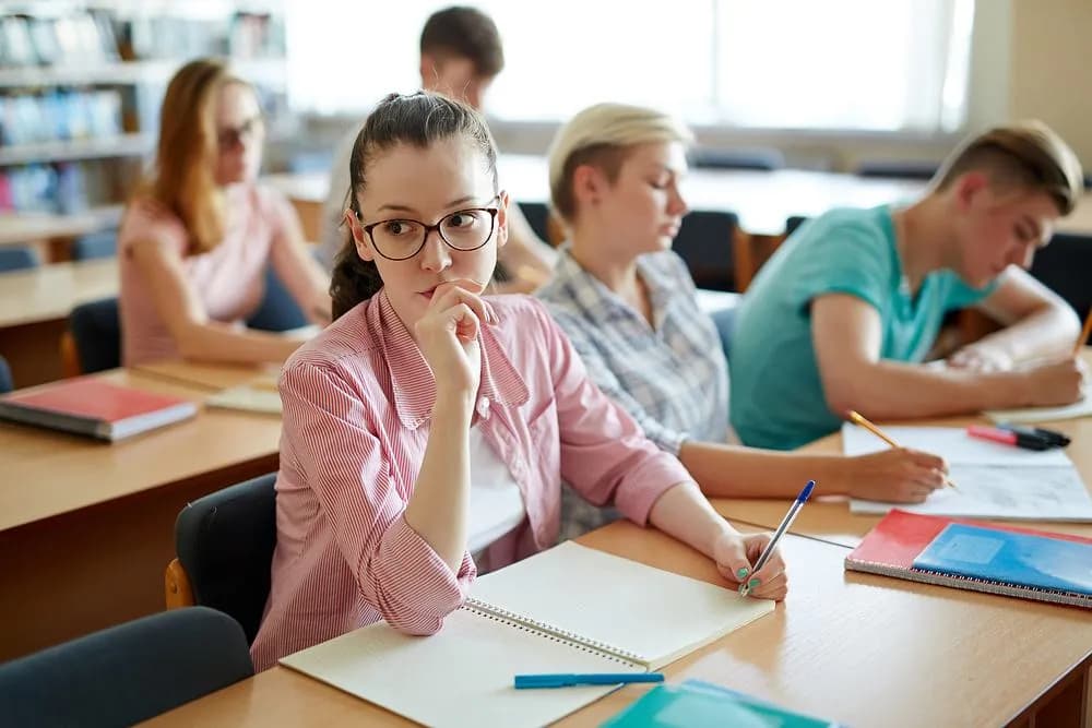 Jak zacząć argumentację w rozprawce: skuteczne techniki i przykłady Jak zacząć argumentację w rozprawce: skuteczne techniki i przykłady