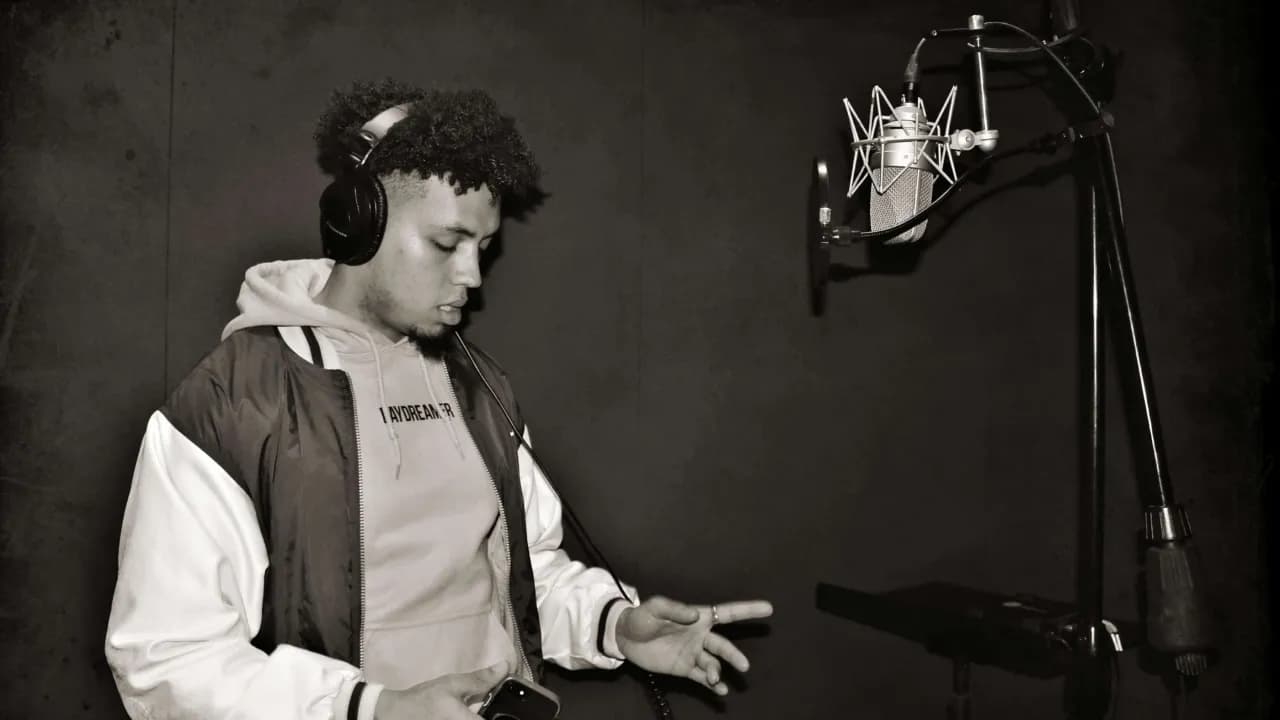 Jak napisać rap: skuteczne techniki i tajniki tworzenia tekstów Jak napisać rap: skuteczne techniki i tajniki tworzenia tekstów